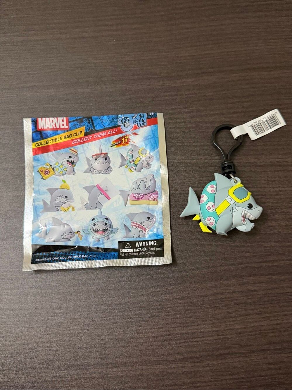 Marvel Rivals Jeff The Land Shark Figural Bag Clip Keychain - Jeff Going Swimmin